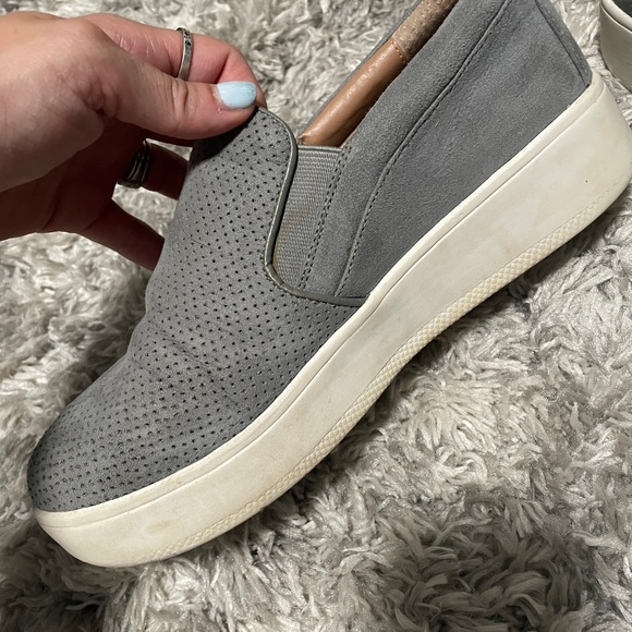 Steve Madden Slip On platform sneaker - Picture 8 of 9